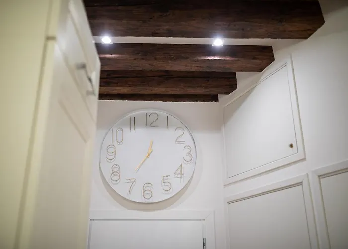 Privacy In Venice - Your Apartment To Be Let Alone